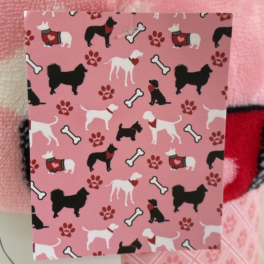 Sherpa Plush Pet Throw - Picture 2 of 5
